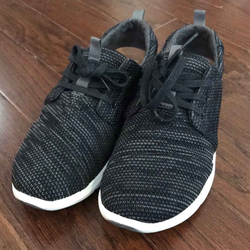 Toms Sneakers